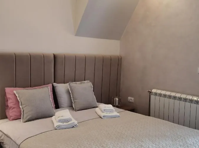 Aura Analux * Zlatibor